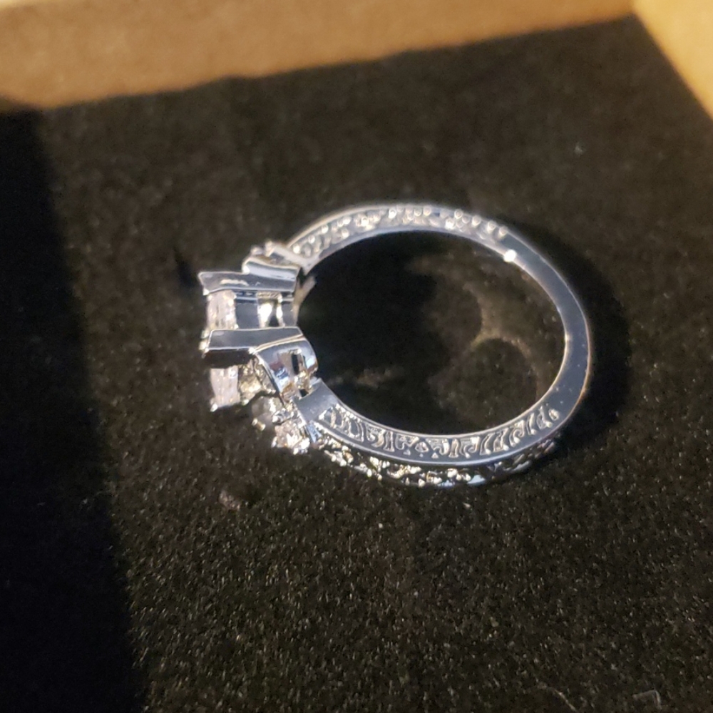 Sterling  silver - Picture 2 of 4